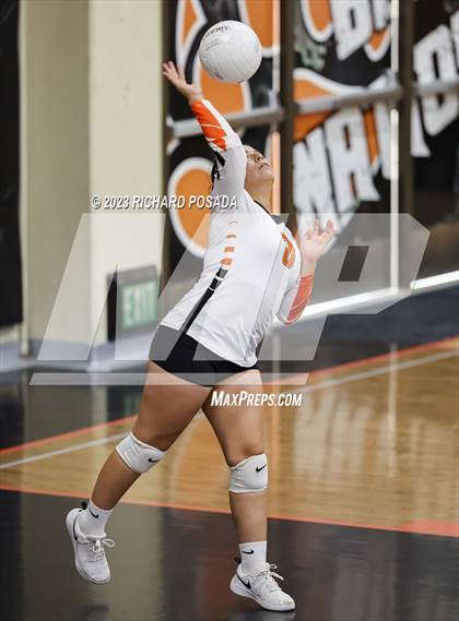 Thumbnail 1 in Fresno @ Selma photogallery.