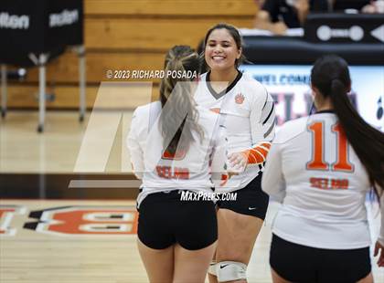 Thumbnail 1 in Fresno @ Selma photogallery.