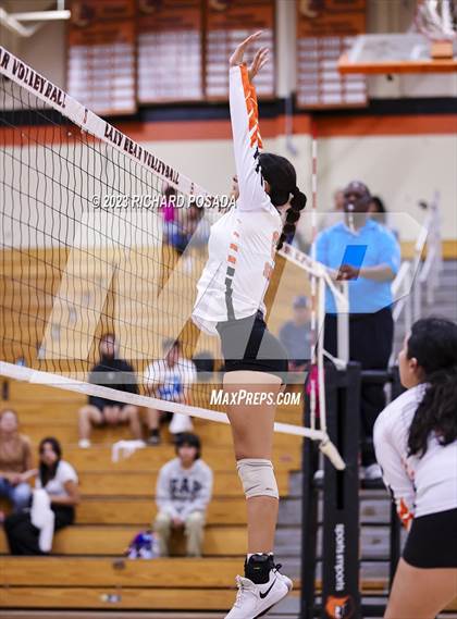 Thumbnail 1 in Fresno @ Selma photogallery.