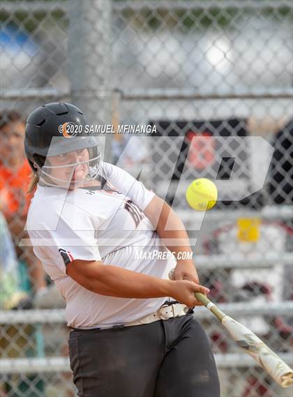 Thumbnail 1 in Grand Island vs. Beatrice photogallery.