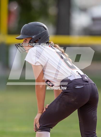 Thumbnail 2 in Grand Island vs. Beatrice photogallery.