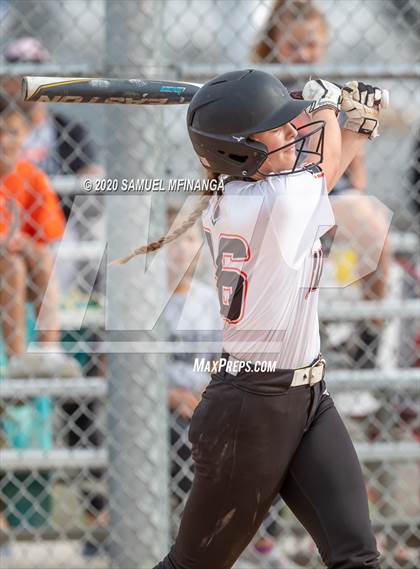 Thumbnail 2 in Grand Island vs. Beatrice photogallery.