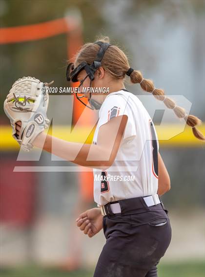 Thumbnail 3 in Grand Island vs. Beatrice photogallery.