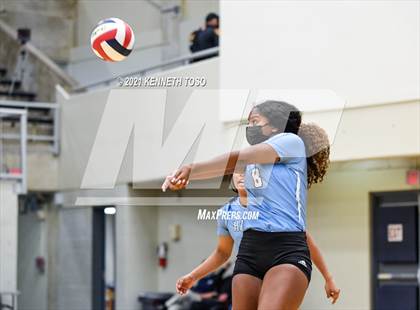 Thumbnail 3 in Taft @ Harlan photogallery.