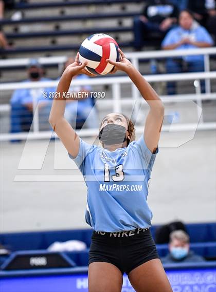 Thumbnail 3 in Taft @ Harlan photogallery.