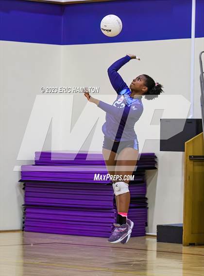 Thumbnail 1 in Harvard-Westlake @ Marymount photogallery.