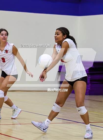 Thumbnail 3 in Harvard-Westlake @ Marymount photogallery.