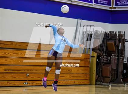 Thumbnail 1 in Harvard-Westlake @ Marymount photogallery.