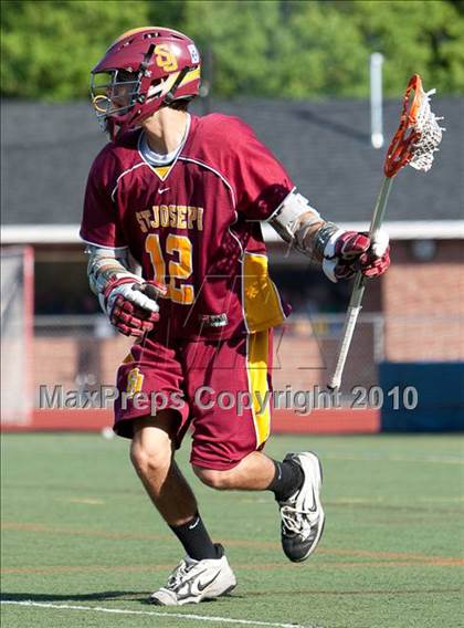Thumbnail 2 in St. Joseph vs New Canaan  (FCIAC Semifinal) photogallery.