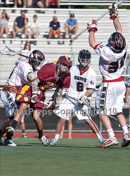 Thumbnail 2 in St. Joseph vs New Canaan  (FCIAC Semifinal) photogallery.