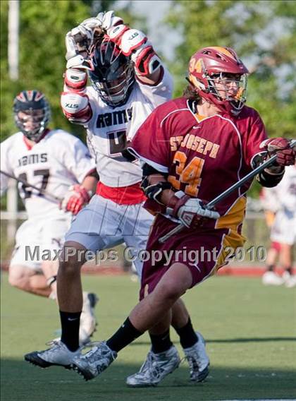 Thumbnail 3 in St. Joseph vs New Canaan  (FCIAC Semifinal) photogallery.