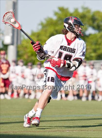 Thumbnail 3 in St. Joseph vs New Canaan  (FCIAC Semifinal) photogallery.