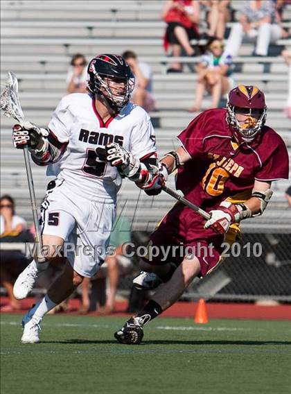 Thumbnail 2 in St. Joseph vs New Canaan  (FCIAC Semifinal) photogallery.