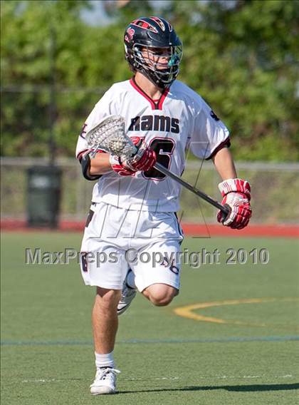 Thumbnail 1 in St. Joseph vs New Canaan  (FCIAC Semifinal) photogallery.