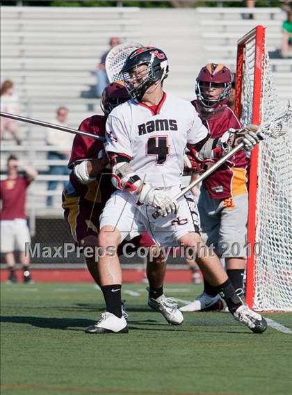 Thumbnail 3 in St. Joseph vs New Canaan  (FCIAC Semifinal) photogallery.