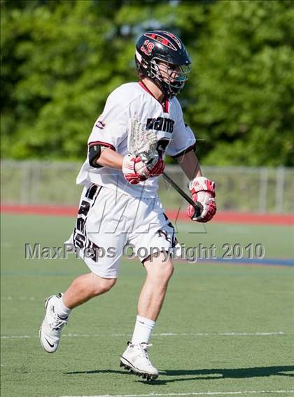 Thumbnail 2 in St. Joseph vs New Canaan  (FCIAC Semifinal) photogallery.