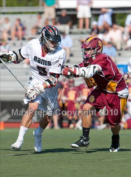 Thumbnail 3 in St. Joseph vs New Canaan  (FCIAC Semifinal) photogallery.