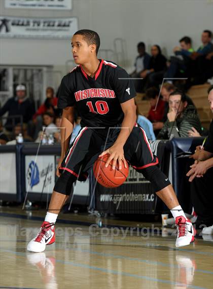 Thumbnail 2 in Westchester vs. Miller Grove (MaxPreps Holiday Classic) photogallery.