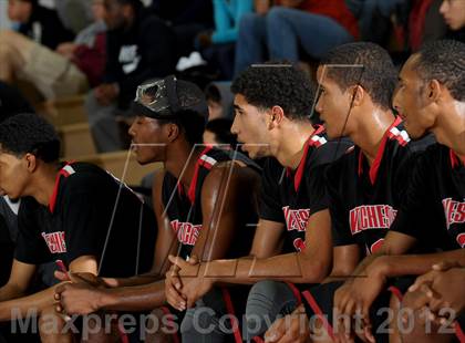 Thumbnail 3 in Westchester vs. Miller Grove (MaxPreps Holiday Classic) photogallery.