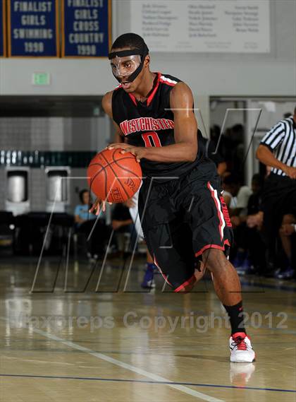 Thumbnail 2 in Westchester vs. Miller Grove (MaxPreps Holiday Classic) photogallery.