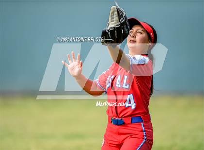 Thumbnail 3 in Los Alamitos @ Downey photogallery.