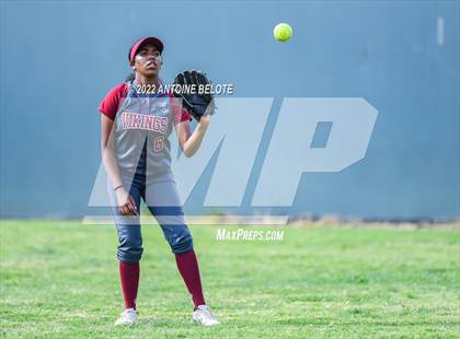 Thumbnail 1 in Los Alamitos @ Downey photogallery.