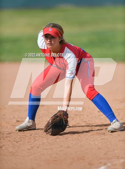 Thumbnail 3 in Los Alamitos @ Downey photogallery.