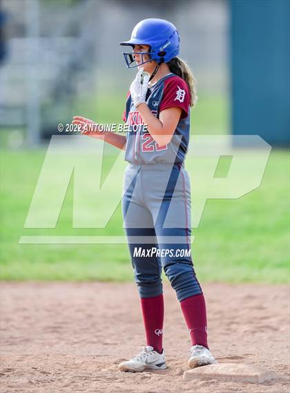 Thumbnail 3 in Los Alamitos @ Downey photogallery.