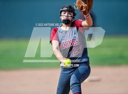 Thumbnail 1 in Los Alamitos @ Downey photogallery.