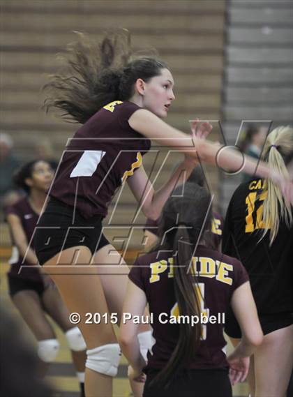 Thumbnail 3 in Gilbert vs Mountain Pointe (Gilbert Invitational) photogallery.