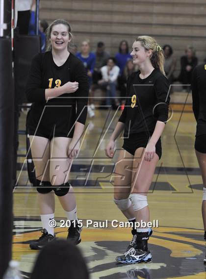 Thumbnail 1 in Gilbert vs Mountain Pointe (Gilbert Invitational) photogallery.