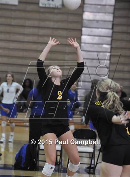 Thumbnail 3 in Gilbert vs Mountain Pointe (Gilbert Invitational) photogallery.