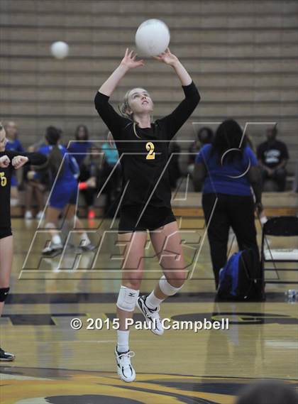 Thumbnail 2 in Gilbert vs Mountain Pointe (Gilbert Invitational) photogallery.