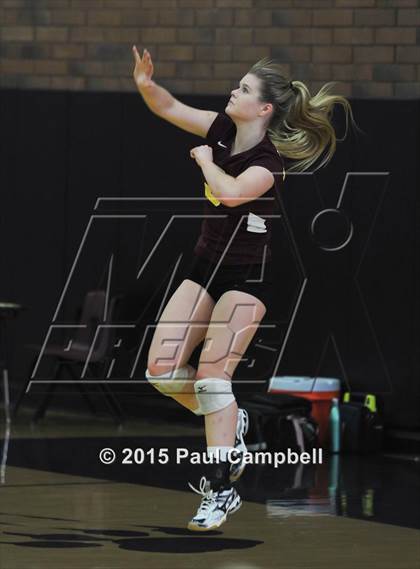Thumbnail 1 in Gilbert vs Mountain Pointe (Gilbert Invitational) photogallery.