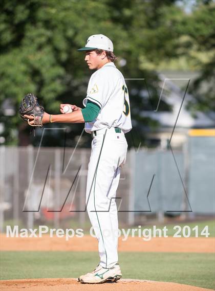 Thumbnail 1 in Monroe vs. Loudoun Valley (VHSL Conference 28 Final) photogallery.
