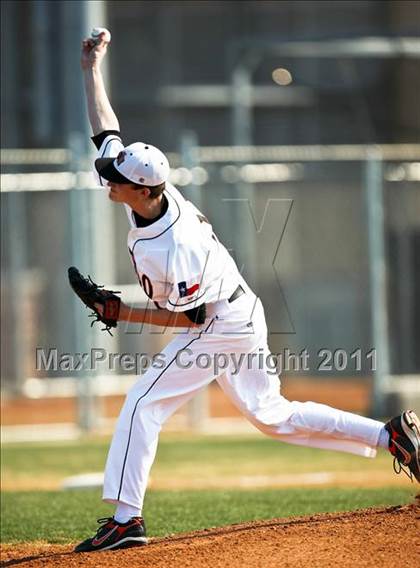 Thumbnail 1 in Aledo vs. Sherman (Jerry Durant Classic Tournament) photogallery.