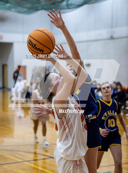 Thumbnail 1 in O'Fallon @ Edwardsville photogallery.
