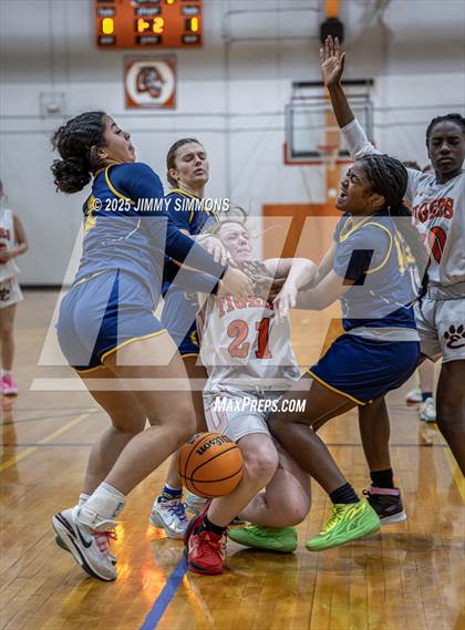 Thumbnail 3 in O'Fallon @ Edwardsville photogallery.