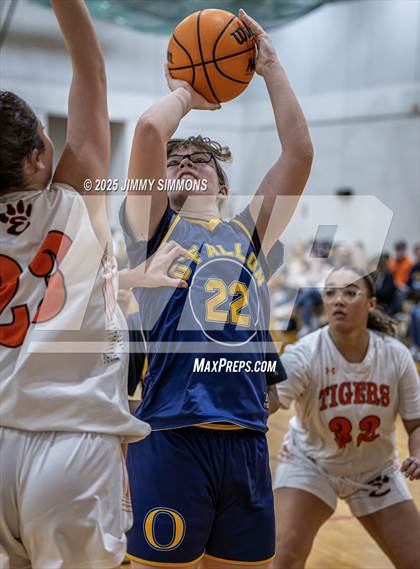 Thumbnail 3 in O'Fallon @ Edwardsville photogallery.