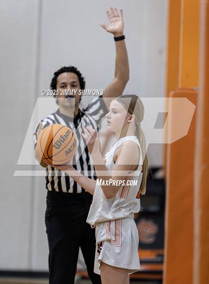 Thumbnail 3 in O'Fallon @ Edwardsville photogallery.