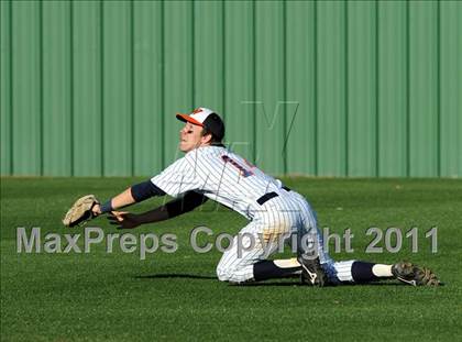 Thumbnail 2 in Corsicana vs Wakeland (James Taylor Classic) photogallery.