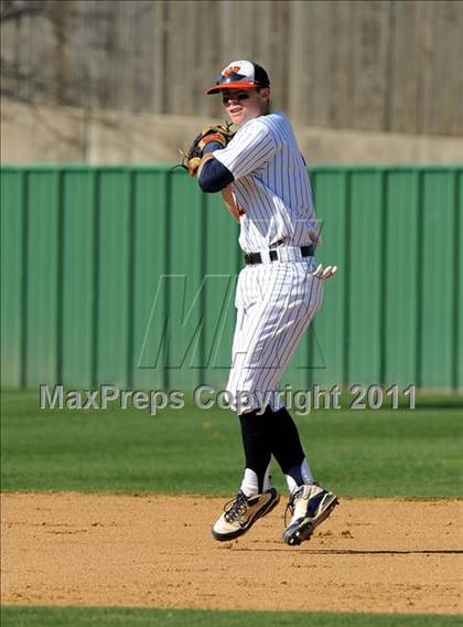 Thumbnail 3 in Corsicana vs Wakeland (James Taylor Classic) photogallery.
