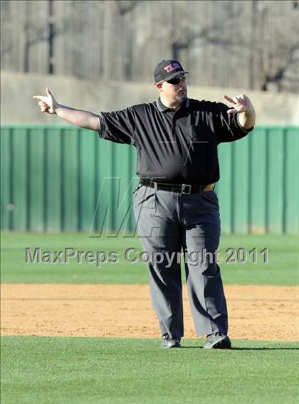 Thumbnail 3 in Corsicana vs Wakeland (James Taylor Classic) photogallery.
