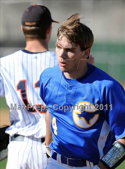 Thumbnail 1 in Corsicana vs Wakeland (James Taylor Classic) photogallery.