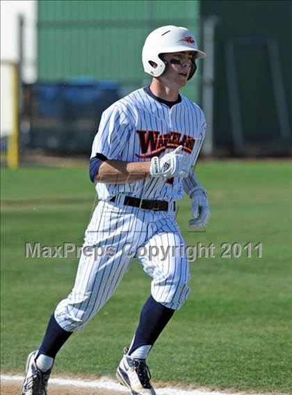 Thumbnail 2 in Corsicana vs Wakeland (James Taylor Classic) photogallery.