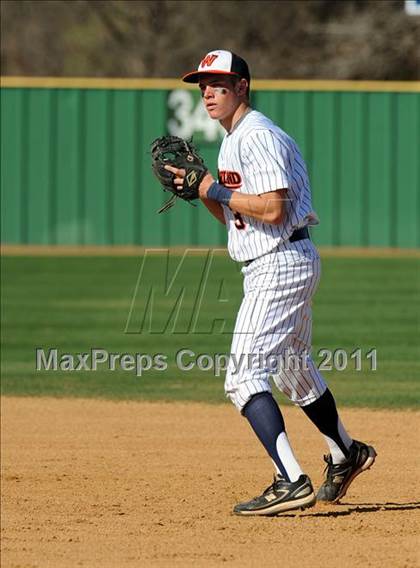 Thumbnail 1 in Corsicana vs Wakeland (James Taylor Classic) photogallery.