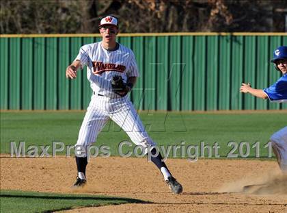 Thumbnail 2 in Corsicana vs Wakeland (James Taylor Classic) photogallery.