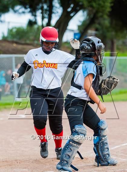 Thumbnail 1 in De Anza @ Tennyson photogallery.