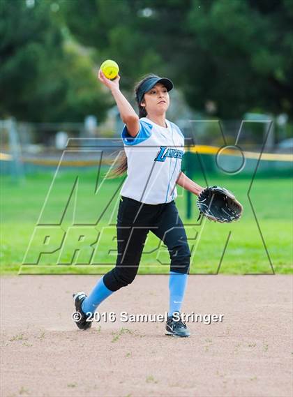 Thumbnail 2 in De Anza @ Tennyson photogallery.