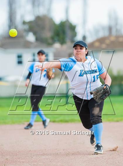 Thumbnail 1 in De Anza @ Tennyson photogallery.